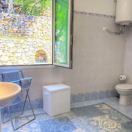 Ue Maxeu- Maestrale Apartment Cervo